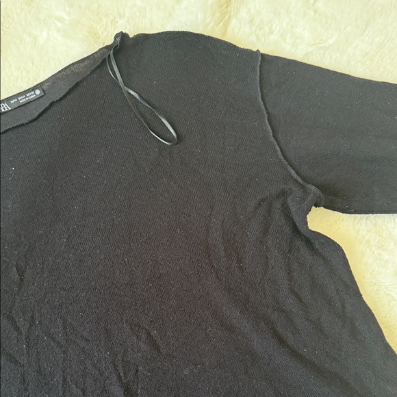 ZARA Women’s Black Crewneck Sweater - Picture 3 of 3